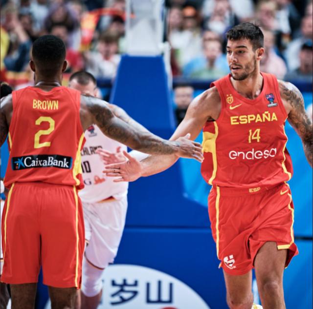 星空体育app下载-【欧锦赛半决赛战报】法国大胜波兰 西班牙逆转德国